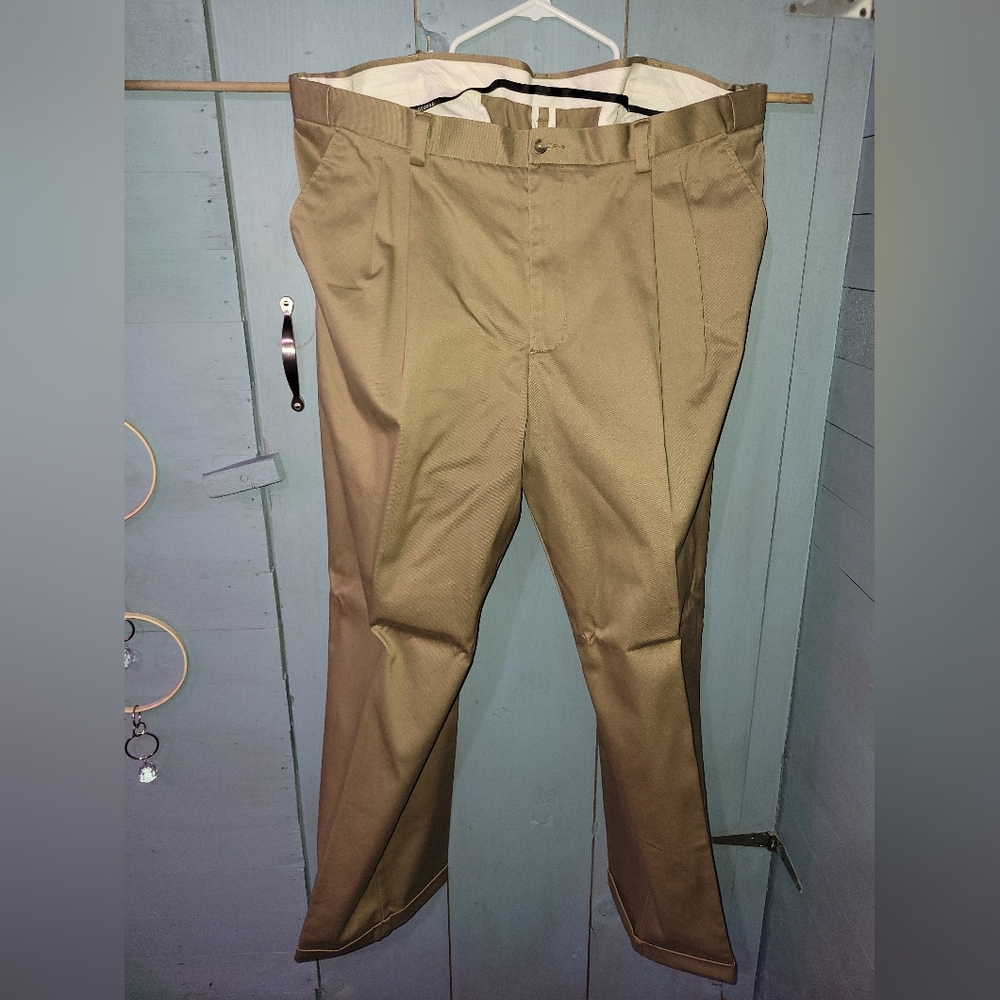 GEORGE dress slacks 42w x 32l